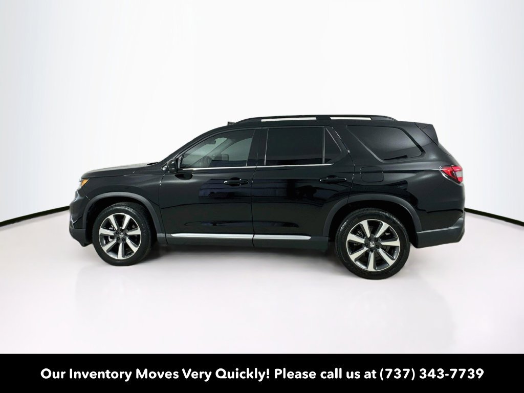 Certified 2025 Honda Pilot Elite image 4