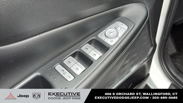 Used 2023 Hyundai Santa Fe Calligraphy AWD/4WD image 9