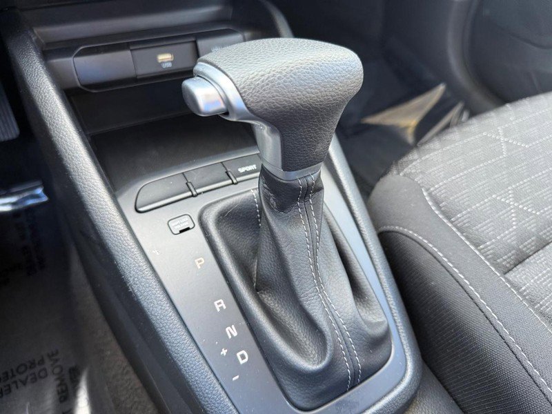 Used 2022 Kia Rio S image 23