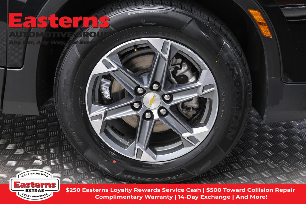 Used 2025 Chevrolet Blazer LT FWD image 33