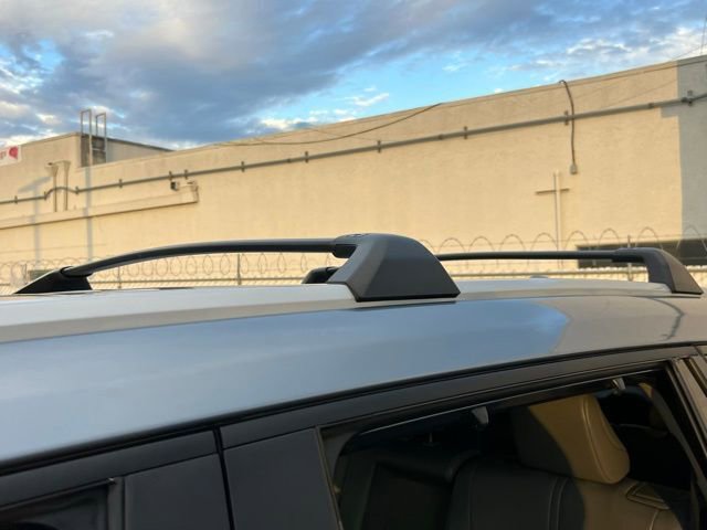 Certified 2024 Toyota Highlander XLE image 8