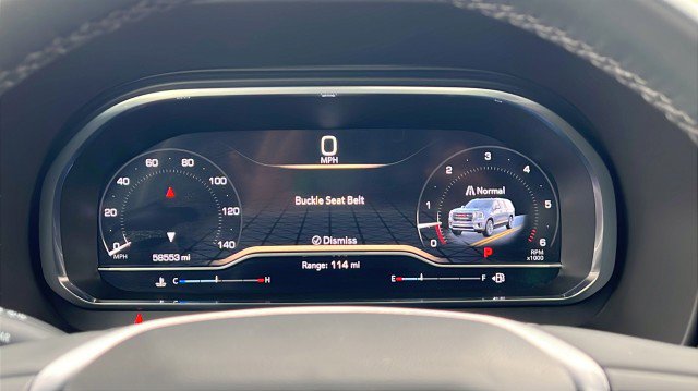 Used 2023 GMC Yukon XL SLT w/ SLT Luxury Package image 21