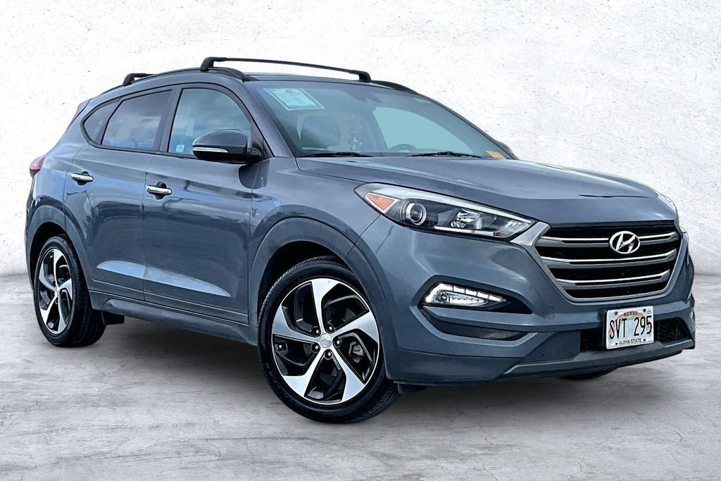 Used 2016 Hyundai Tucson Limited w/ Option Group 03 FWD image 11