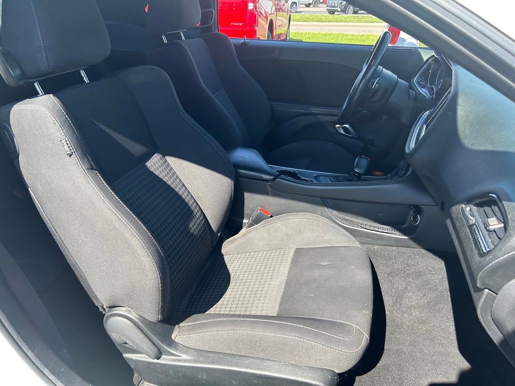 Used 2019 Dodge Challenger GT w/ Performance Handling Group RWD image 25