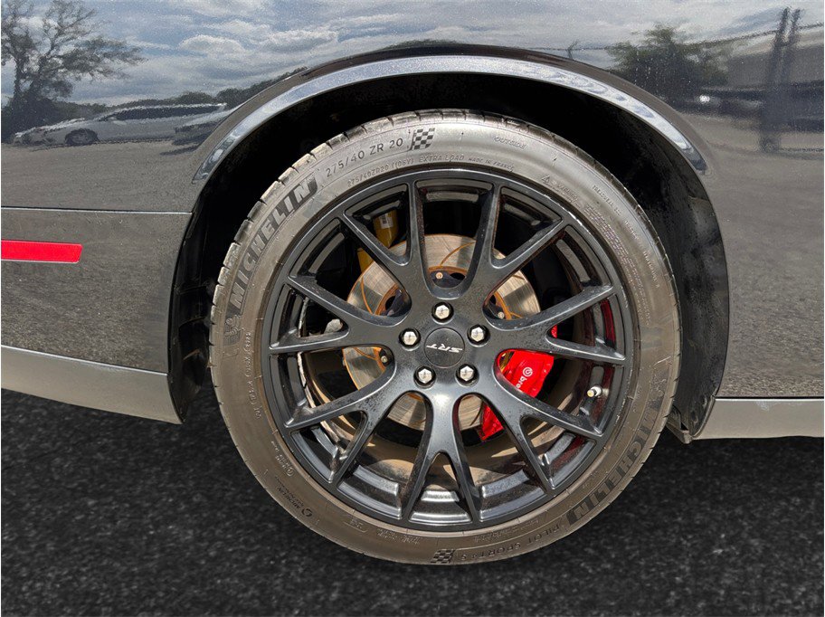 Used 2015 Dodge Challenger SRT Hellcat image 13