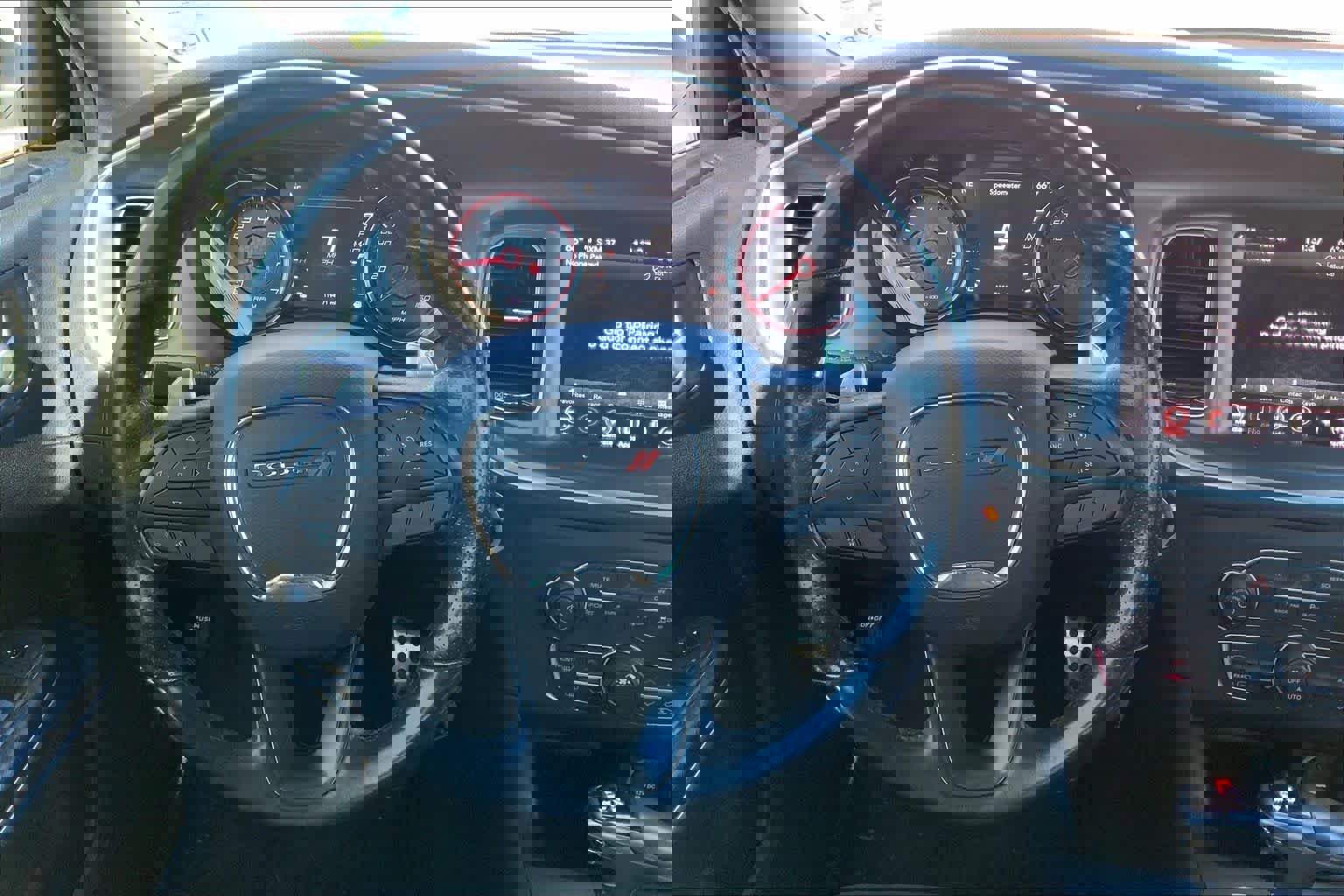 Used 2019 Dodge Charger R/T image 5