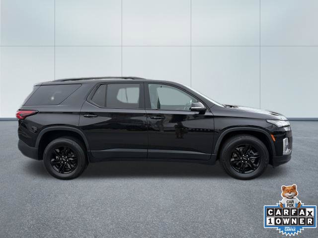 Used 2023 Chevrolet Traverse LT FWD image 2