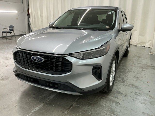 Used 2023 Ford Escape Active w/ Tech Pack #2 image 9