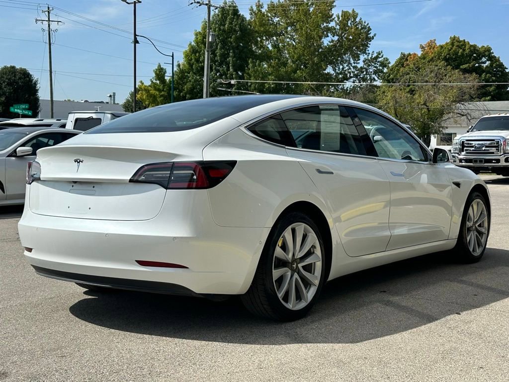 Used 2018 Tesla Model 3 Mid Range image 11