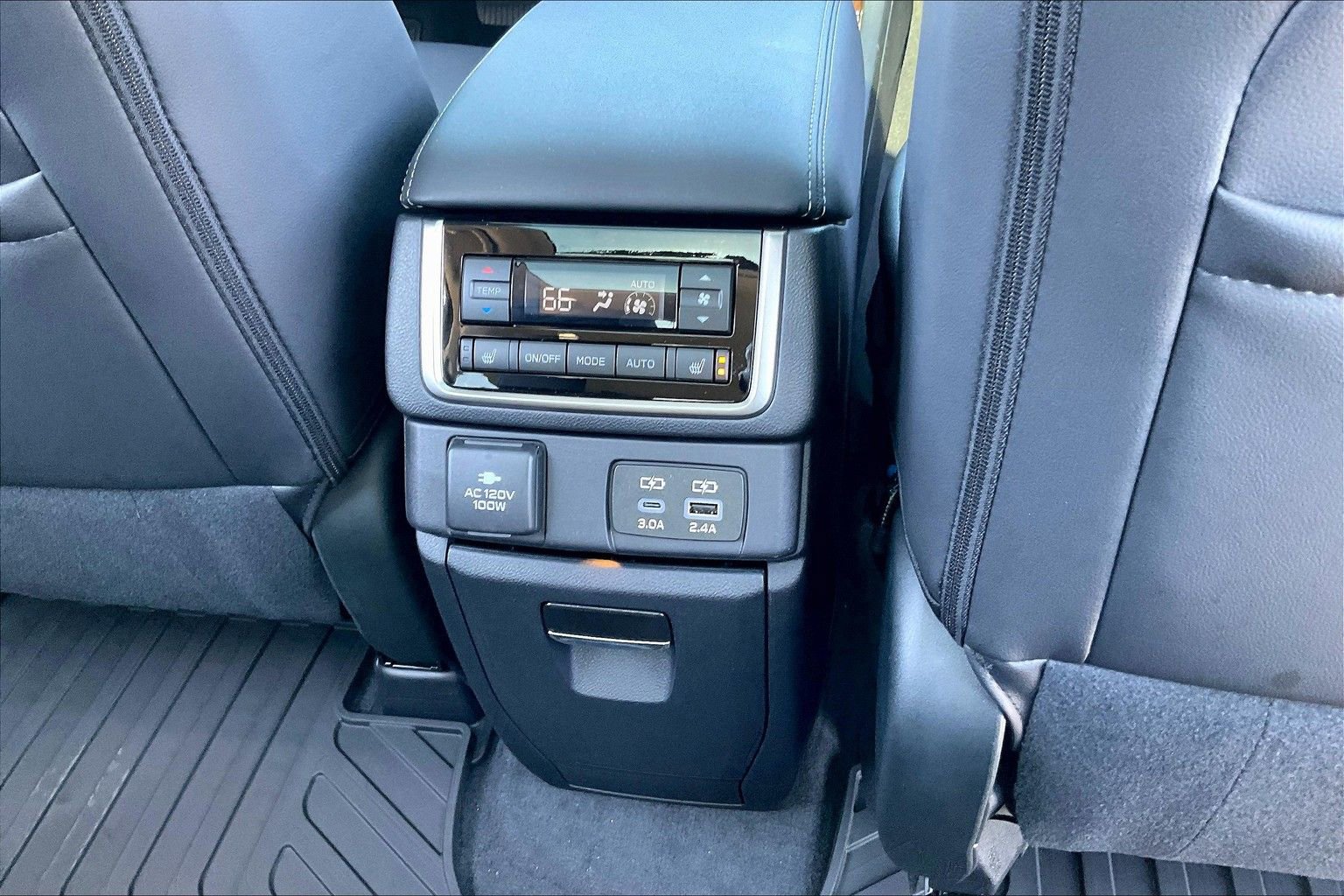 New 2025 Subaru Ascent Touring w/ Popular Package #2 image 26