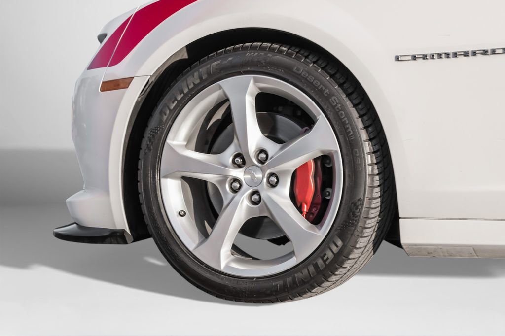 Used 2015 Chevrolet Camaro SS w/ Rear Vision Package image 52