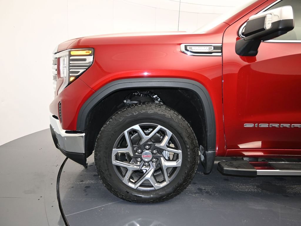 Certified 2024 GMC Sierra 1500 SLT w/ SLT Premium Plus Package AWD/4WD image 9