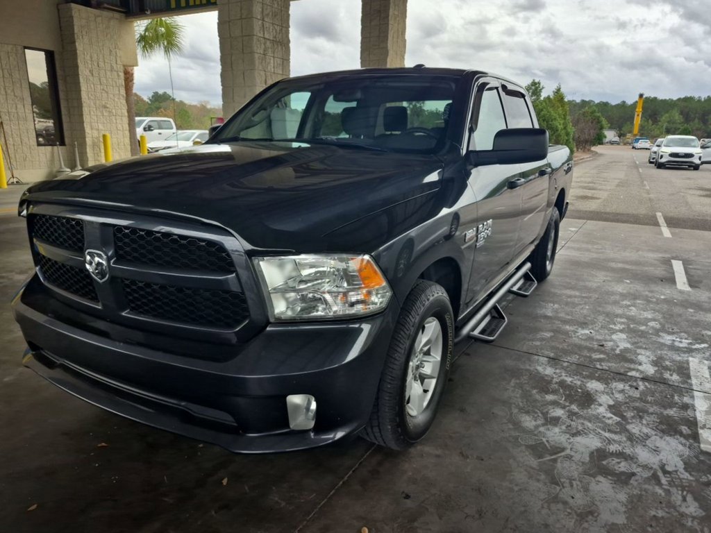 Used 2019 RAM 1500 Express image 2