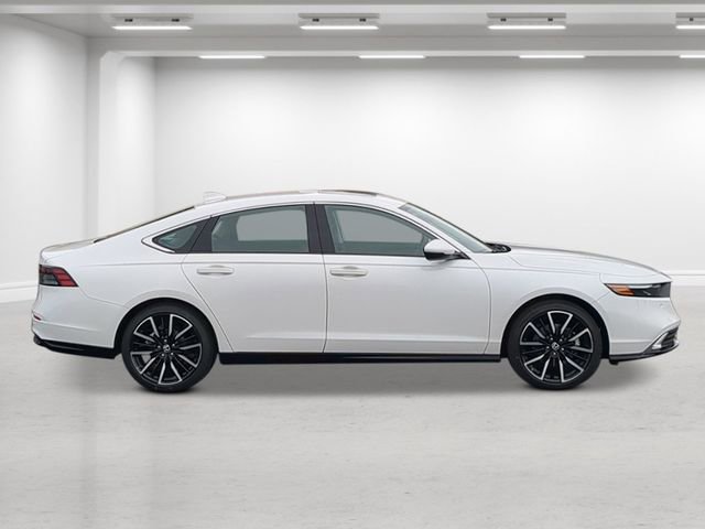 New 2026 Honda Accord Touring image 7