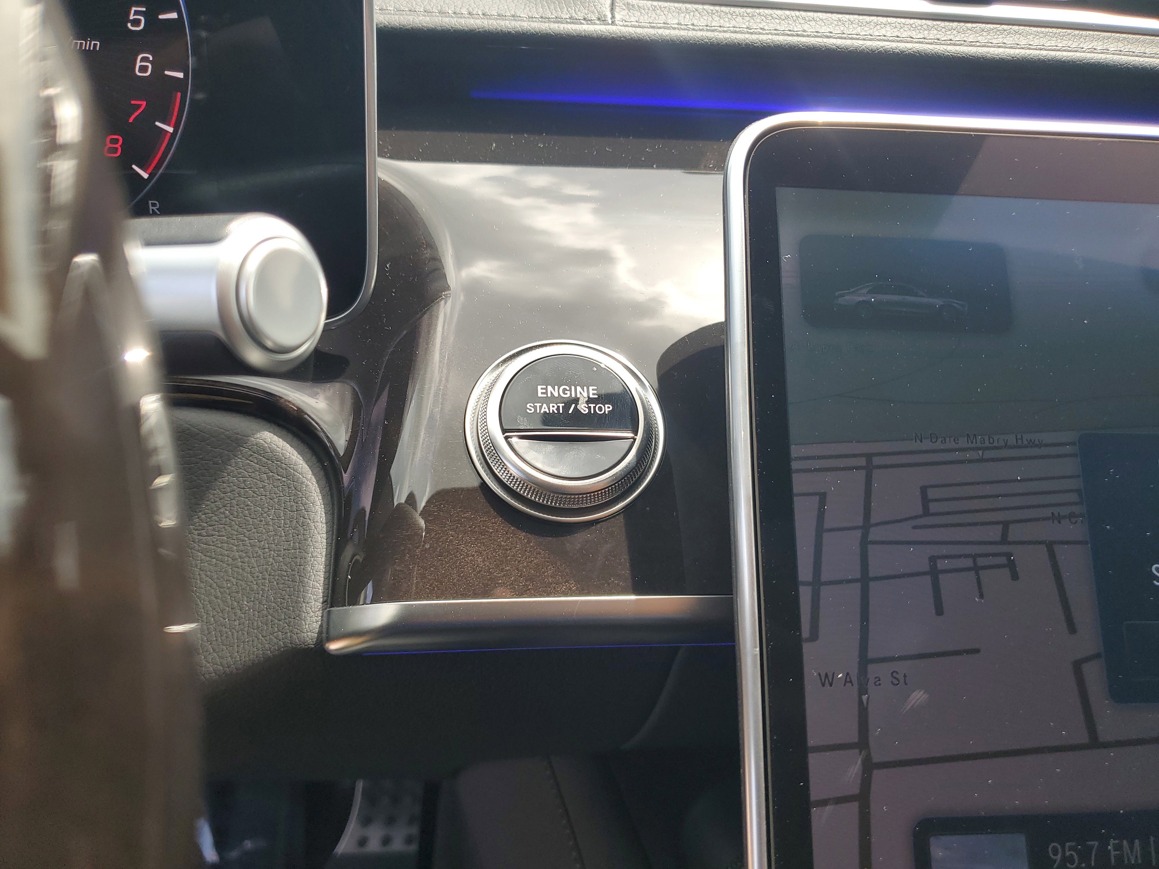 New 2026 Mercedes-Benz S 580e 4MATIC Sedan image 36