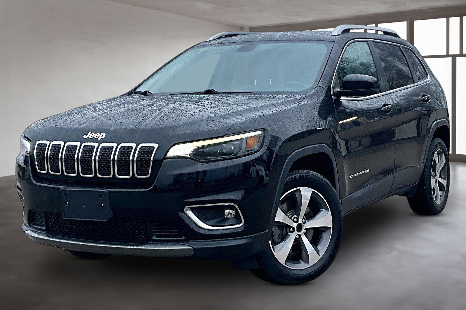 Used 2020 Jeep Cherokee Limited image 2