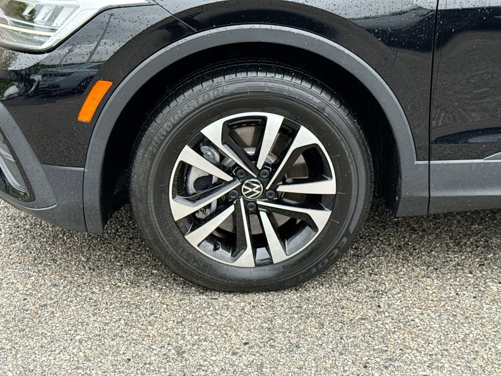 Used 2023 Volkswagen Tiguan S w/ Driver Assistance Package FWD image 17