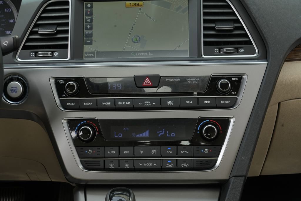 Used 2017 Hyundai Sonata Limited w/ Tech Package 03 image 42