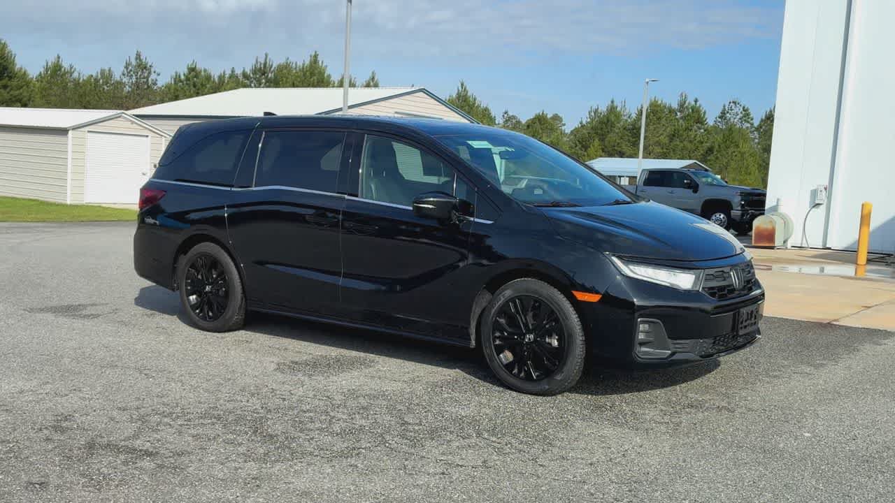 Used 2025 Honda Odyssey Sport-L image 2