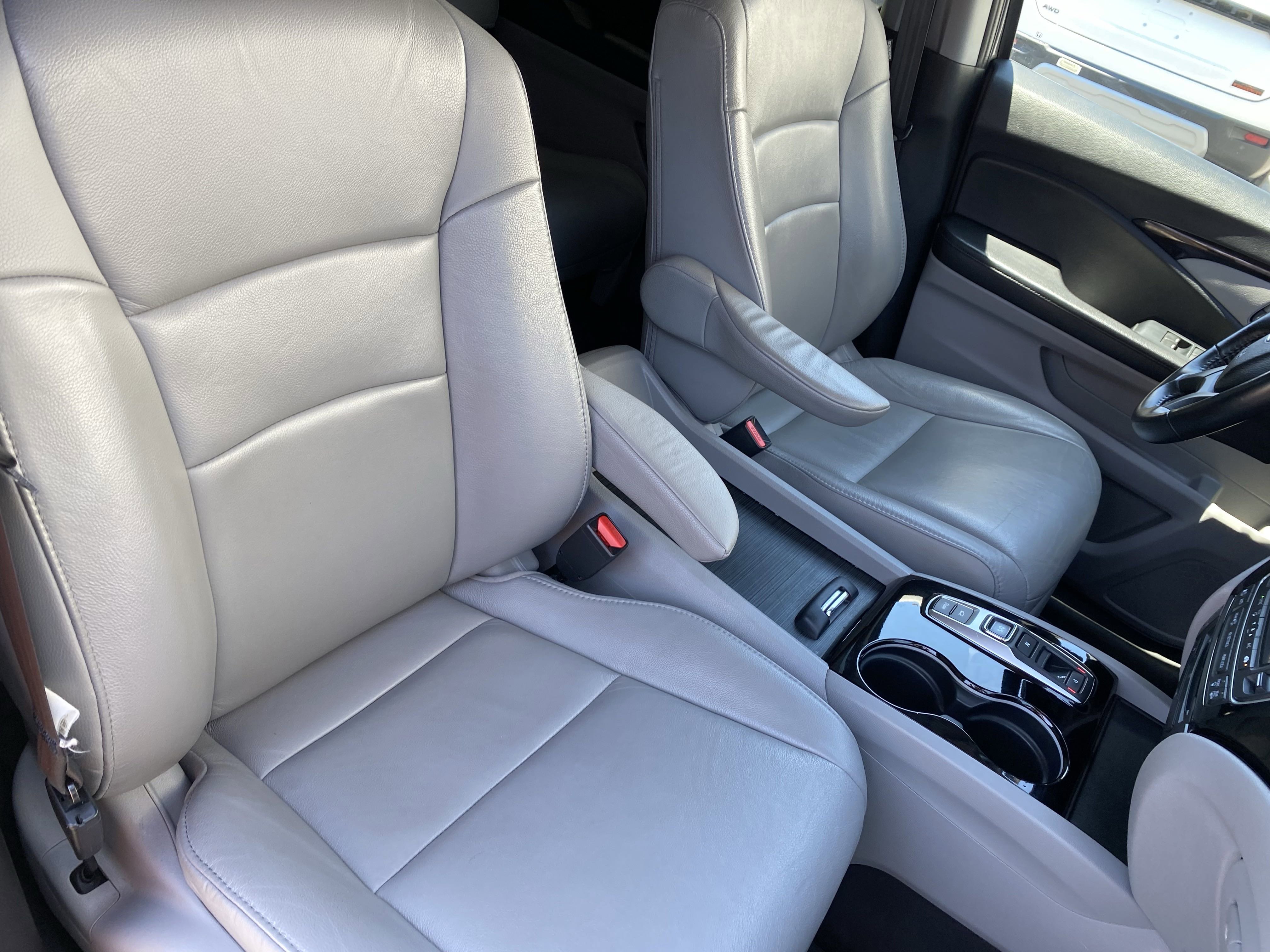 Used 2021 Honda Pilot Touring image 8