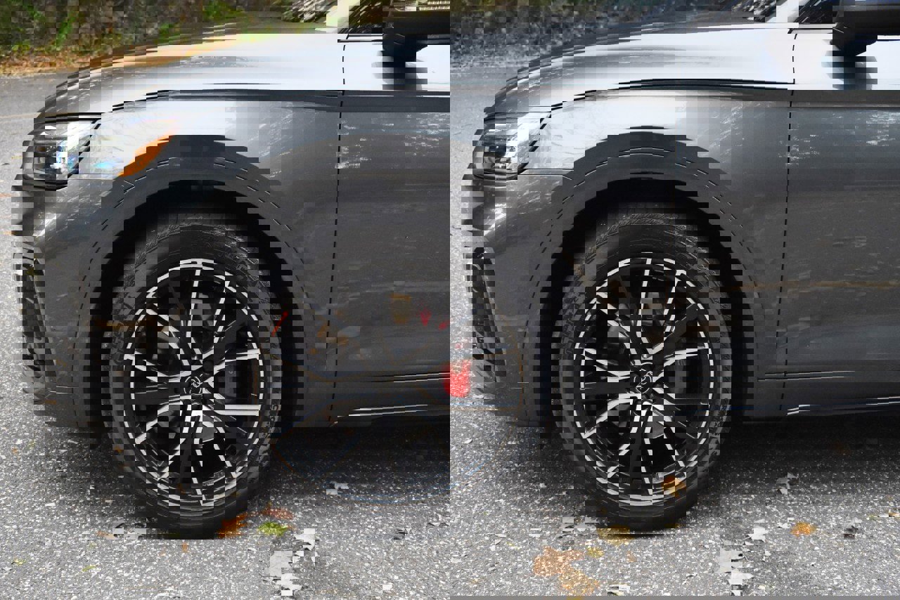 Used 2023 Audi SQ5 Premium Plus w/ Premium Plus Package image 40