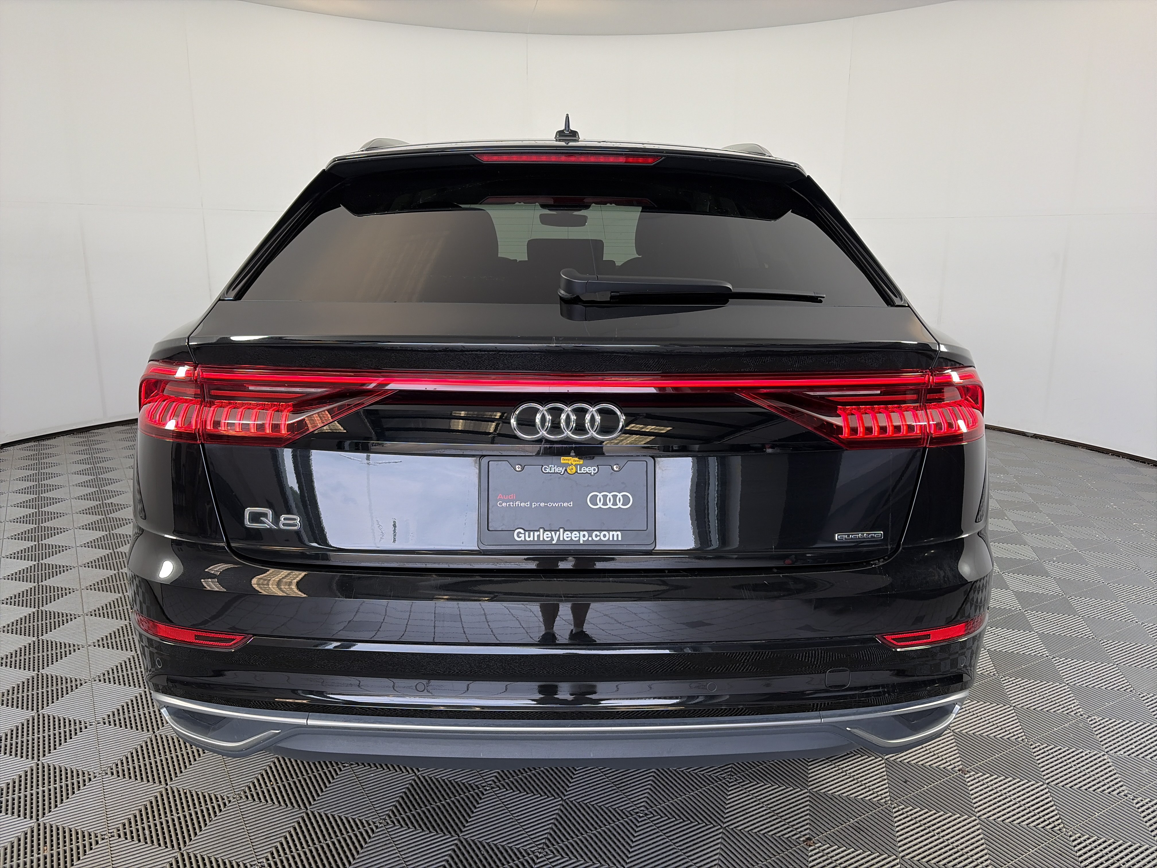 Certified 2022 Audi Q8 Premium Plus AWD/4WD image 9