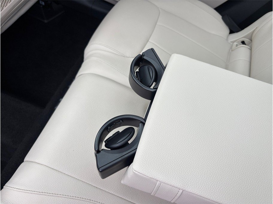 Used 2022 Mercedes-Benz GLB 250 image 42
