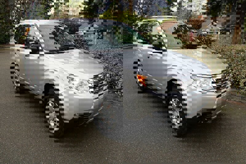 Used 2009 Subaru Forester 2.5X w/ Popular Equipment Group 1B image 2