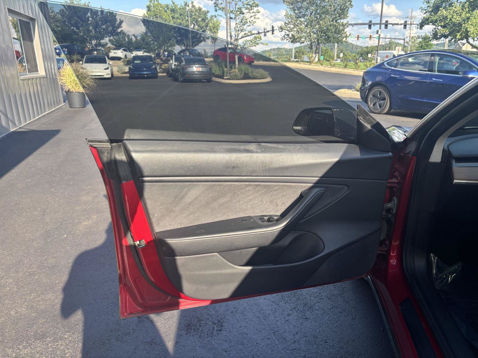 Used 2021 Tesla Model 3 Long Range AWD/4WD image 25