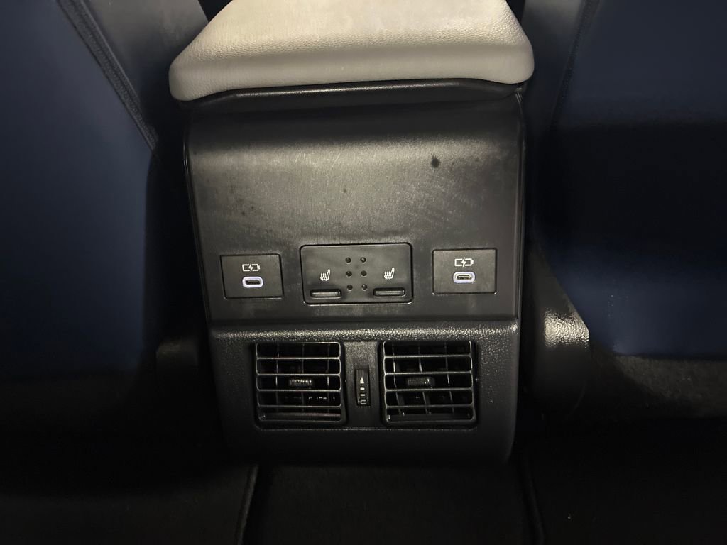 Used 2023 Subaru Solterra AWD image 27