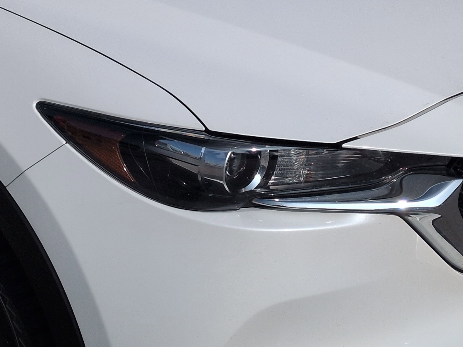 Used 2021 MAZDA CX-5 Touring image 11