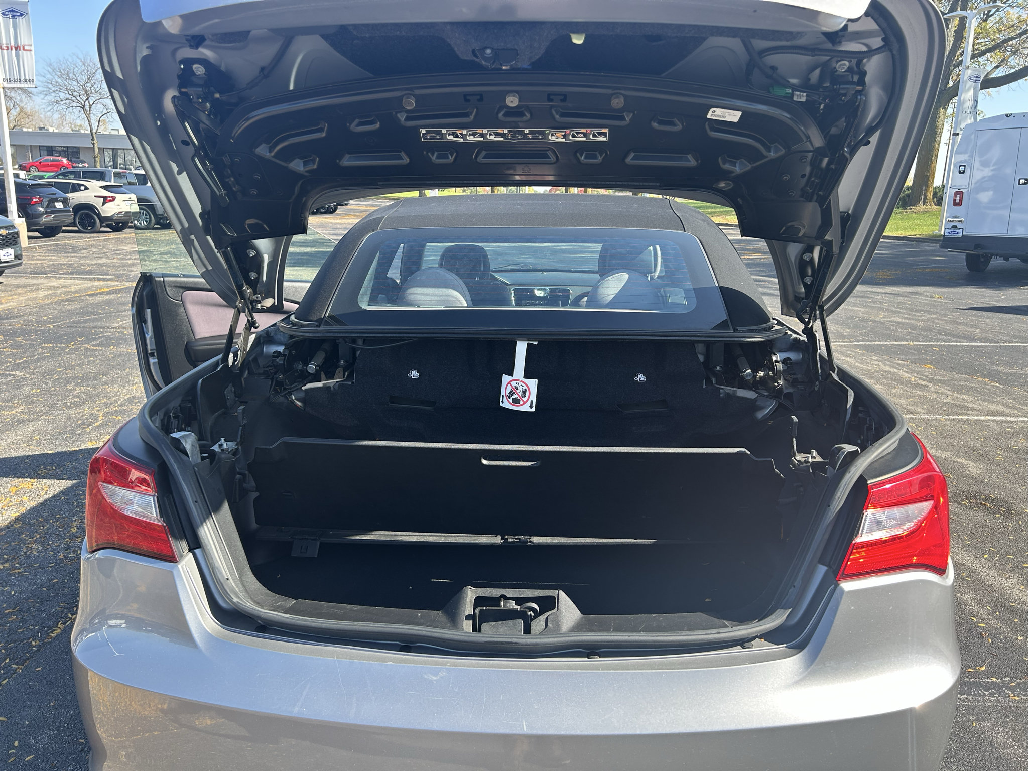 Used 2014 Chrysler 200 Touring w/ Cold Weather Group FWD image 29