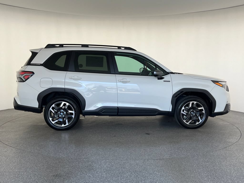 New 2026 Subaru Forester Premium AWD/4WD image 2