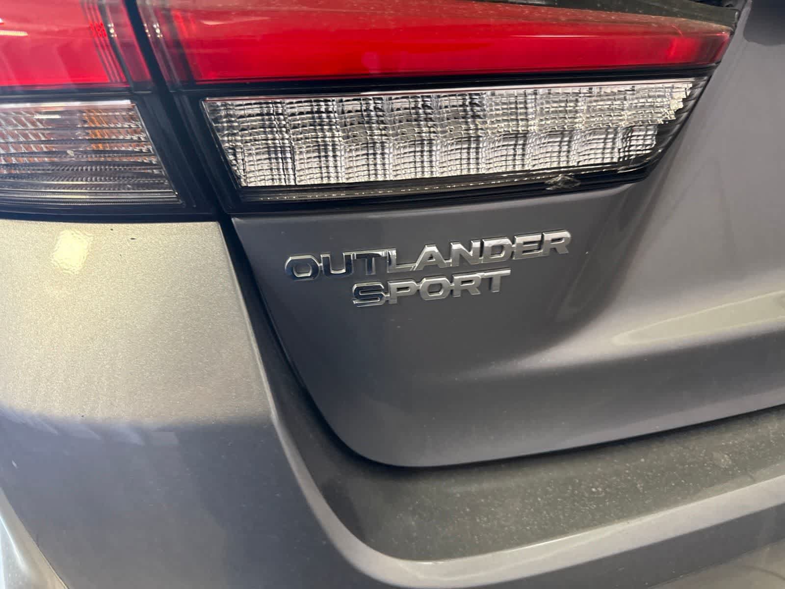 Used 2026 Mitsubishi Outlander Sport LE AWD/4WD image 13