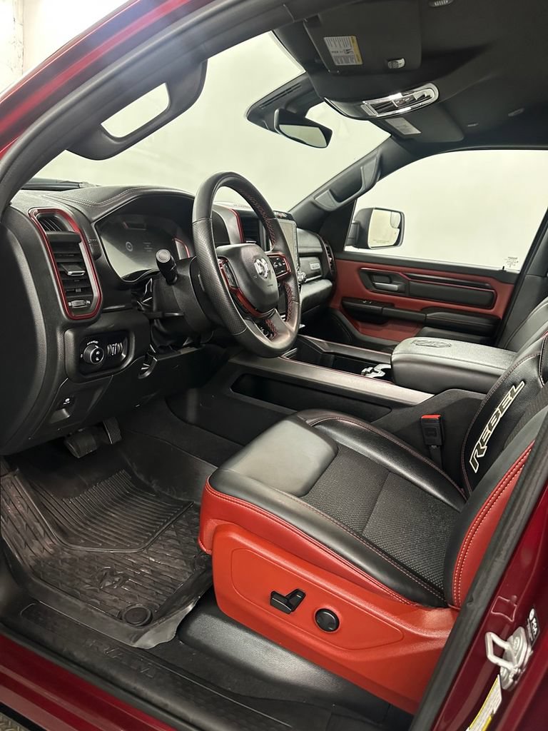 Used 2025 RAM 1500 Rebel AWD/4WD image 10