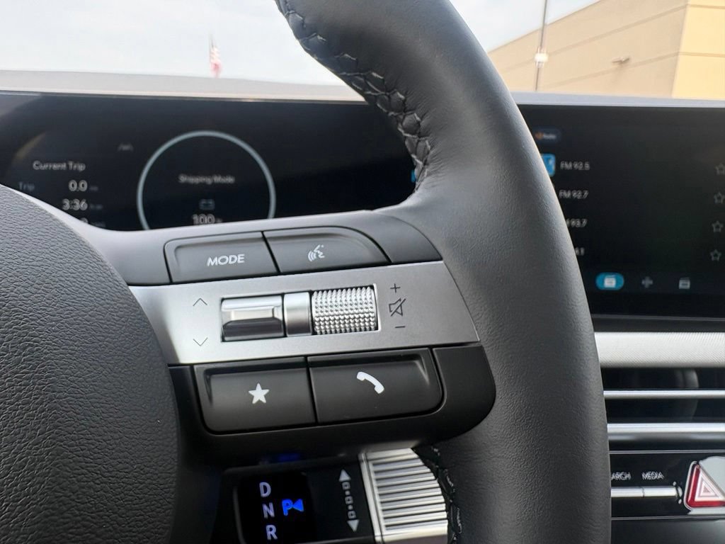 New 2026 Hyundai Tucson Limited AWD/4WD image 16