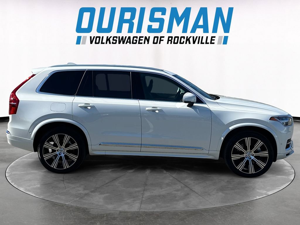 Used 2025 Volvo XC90 T8 Ultra w/ Protection Package Premier AWD/4WD image 7
