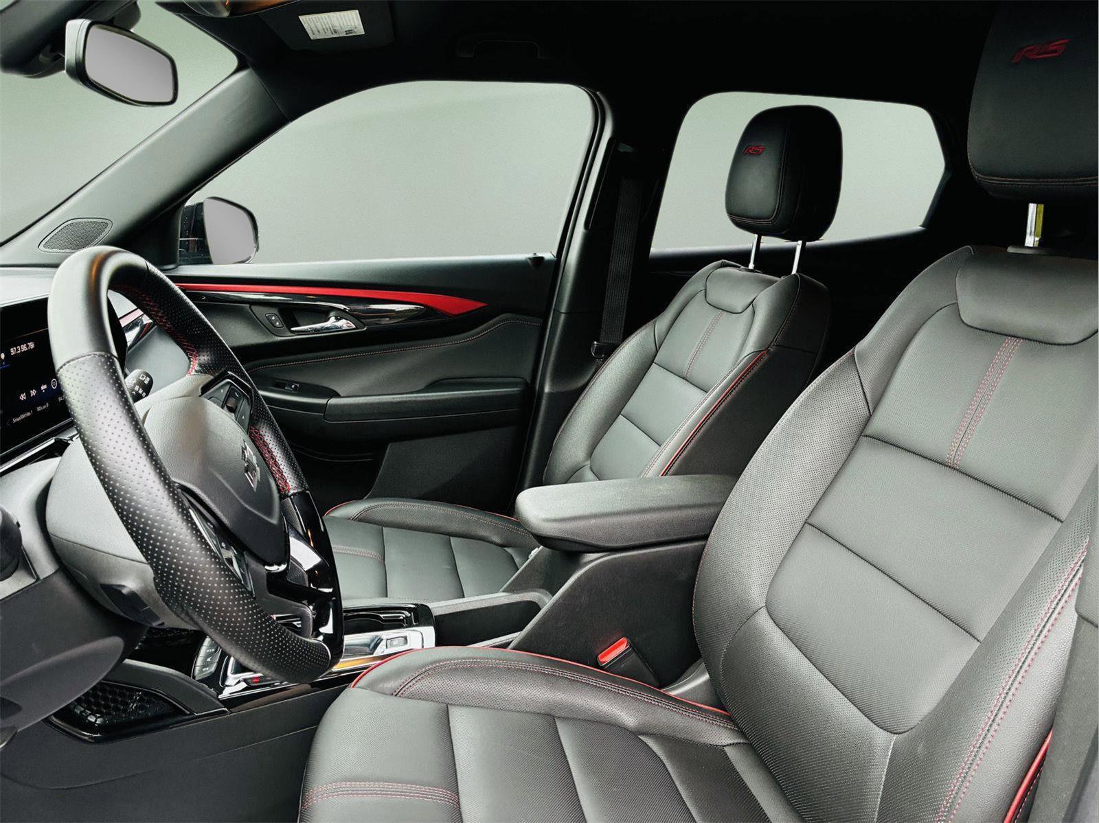 Used 2024 Chevrolet TrailBlazer RS w/ Convenience Package image 16