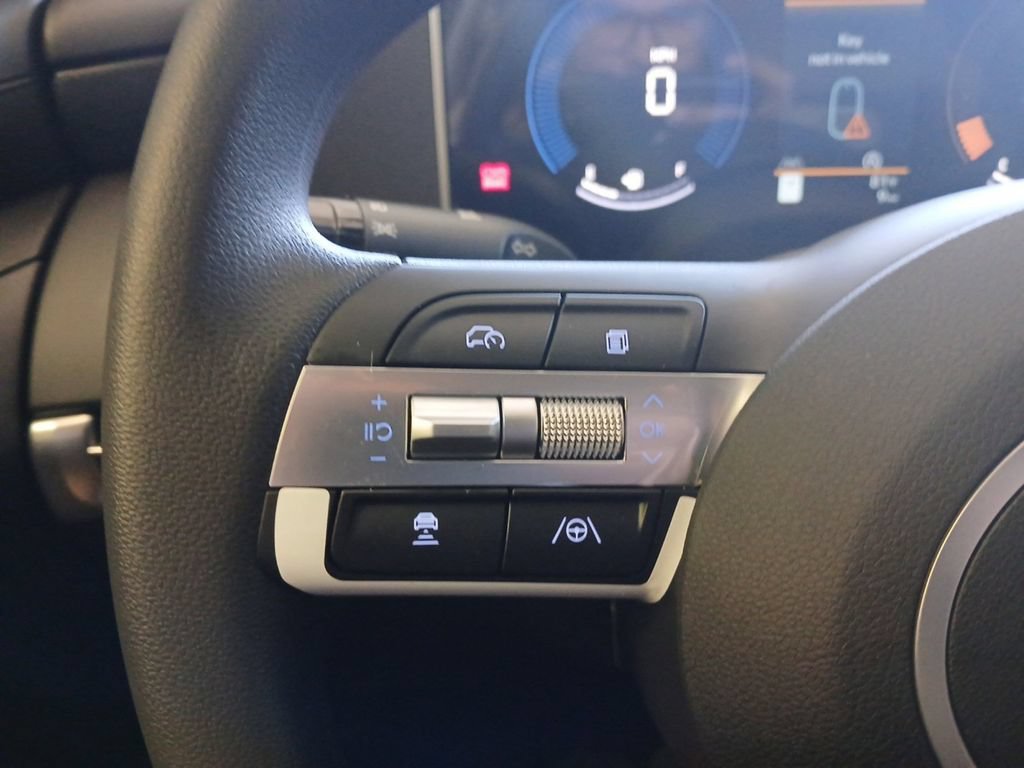 New 2026 Hyundai Tucson SE FWD image 17