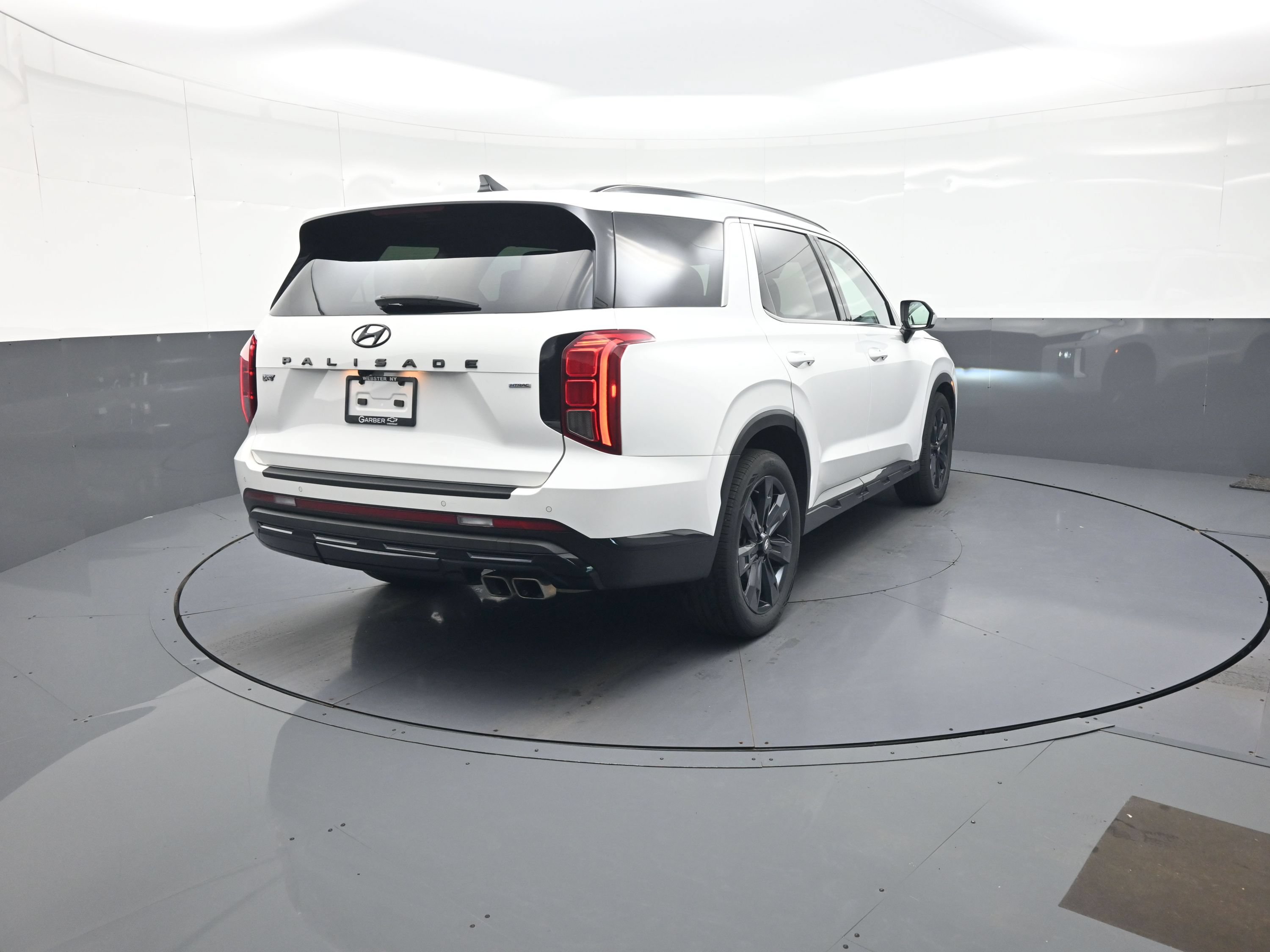 Used 2024 Hyundai Palisade XRT AWD/4WD image 3