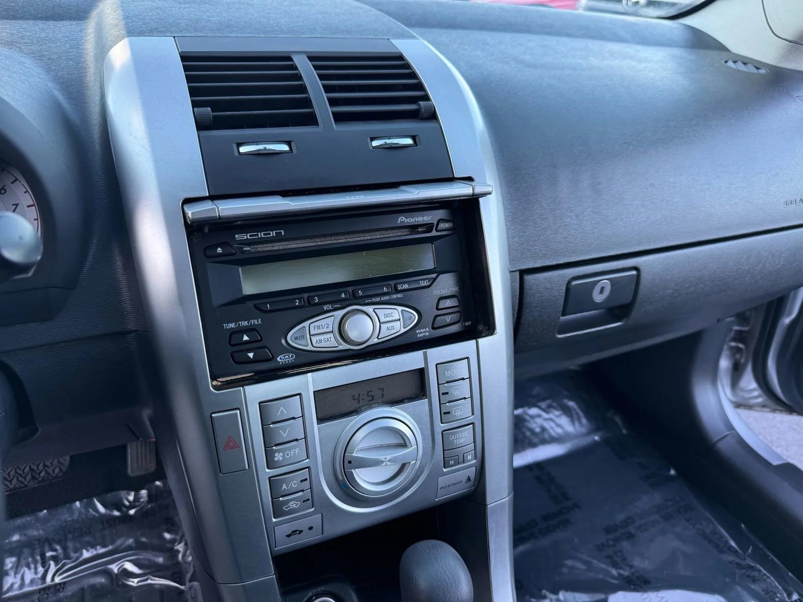 Used 2006 Scion tC image 14