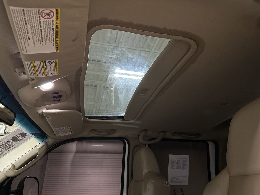 Used 2006 Ford F350 Lariat image 18