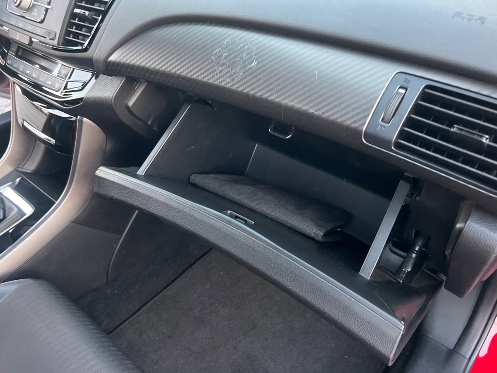 Used 2016 Honda Accord Sport image 21