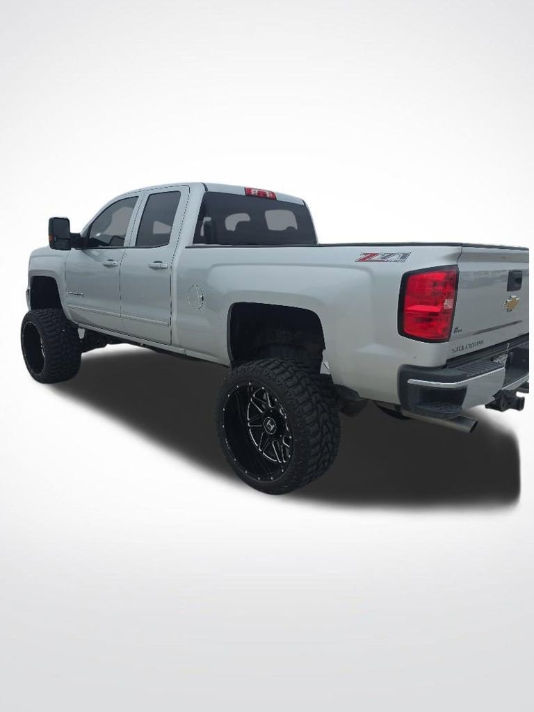 Used 2015 Chevrolet Silverado 2500 LT w/ LT Convenience Package AWD/4WD image 40