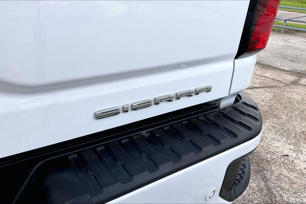 Used 2025 GMC Sierra 2500 Denali w/ Denali Reserve Package AWD/4WD image 27