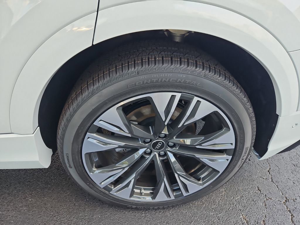 New 2025 Audi Q8 Premium Plus image 5