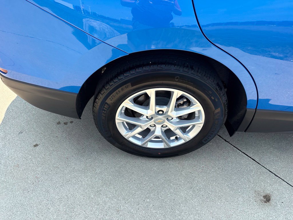 Used 2024 Chevrolet Equinox LT FWD image 50