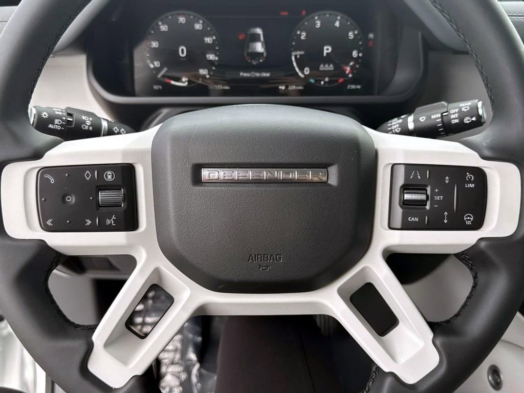 New 2025 Land Rover Defender 110 S image 25