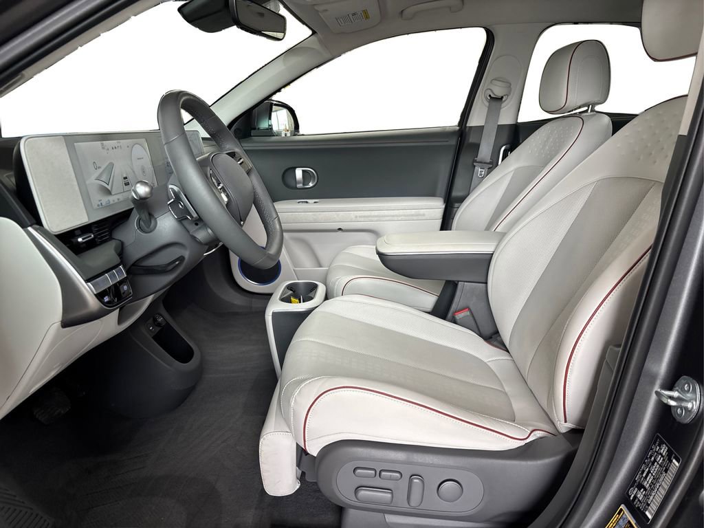 Certified 2023 Hyundai Ioniq 5 Limited w/ Cargo Package image 9