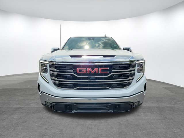 Used 2024 GMC Sierra 1500 SLT w/ SLT Premium Plus Package AWD/4WD image 2